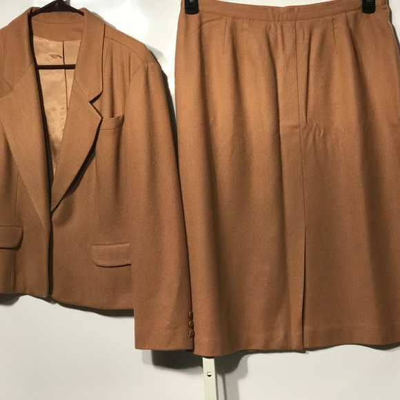 Jackie and Skirt - Picture 2 of 3